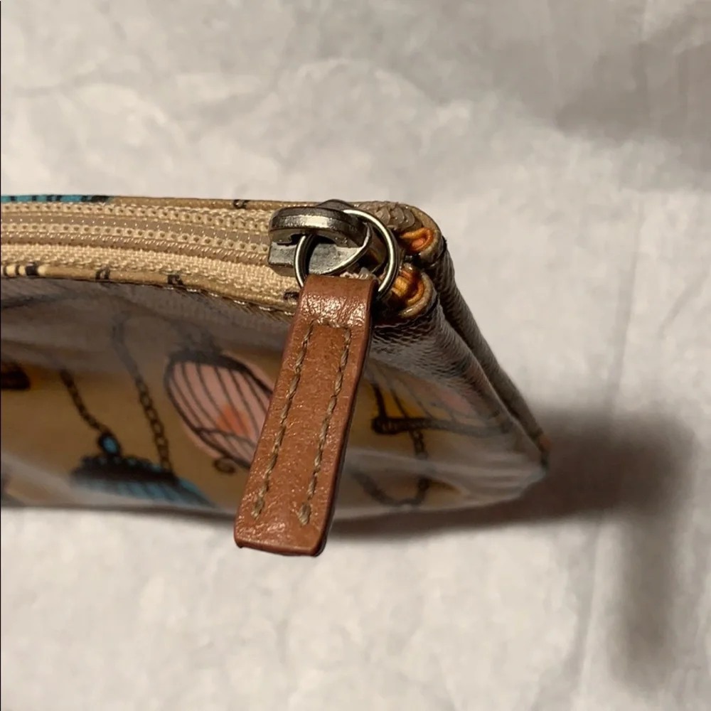 Birdcage chains cosmetic pouch
